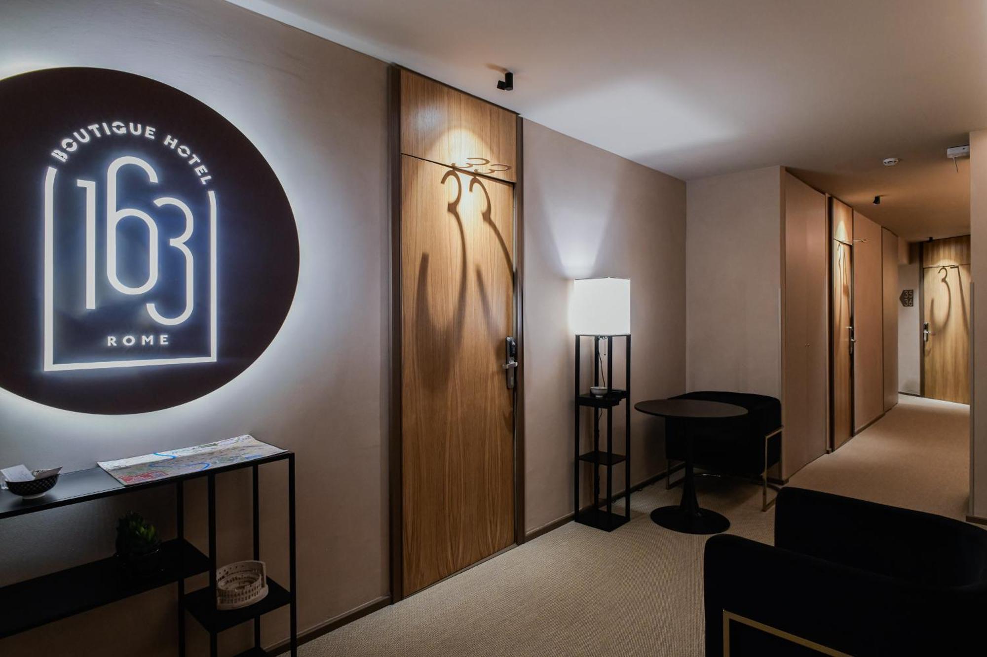 163 Boutique Rom